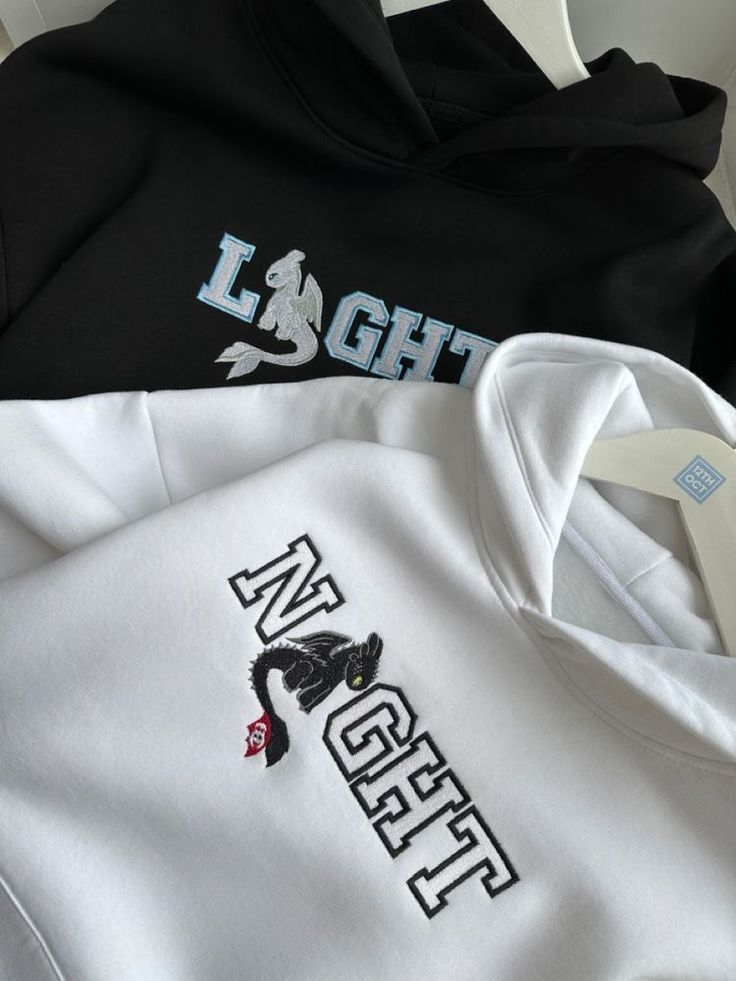 Light & Night Hoodie | هودي النهار والليل