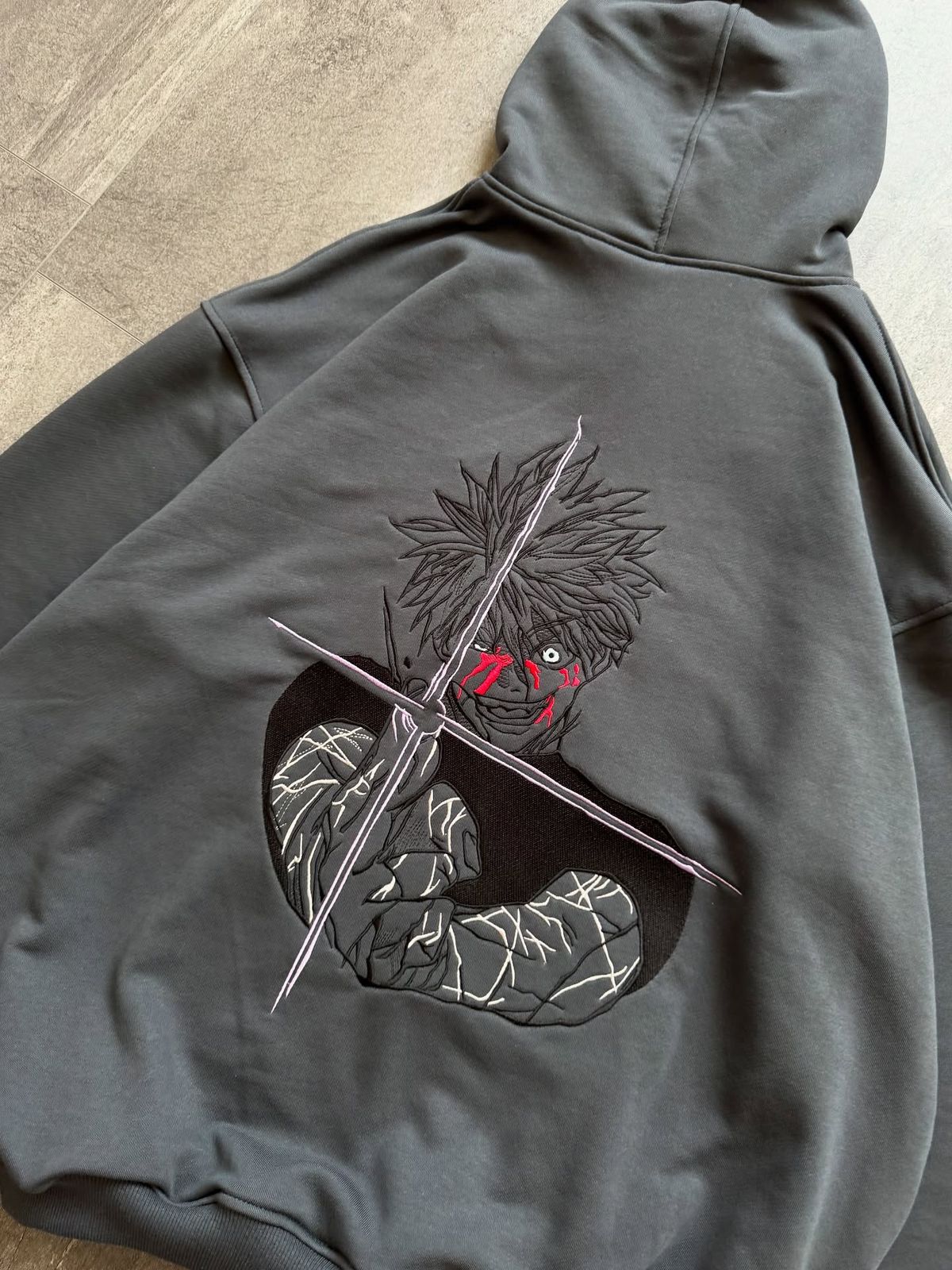 Satoru Hoodie | هودي ساتورو