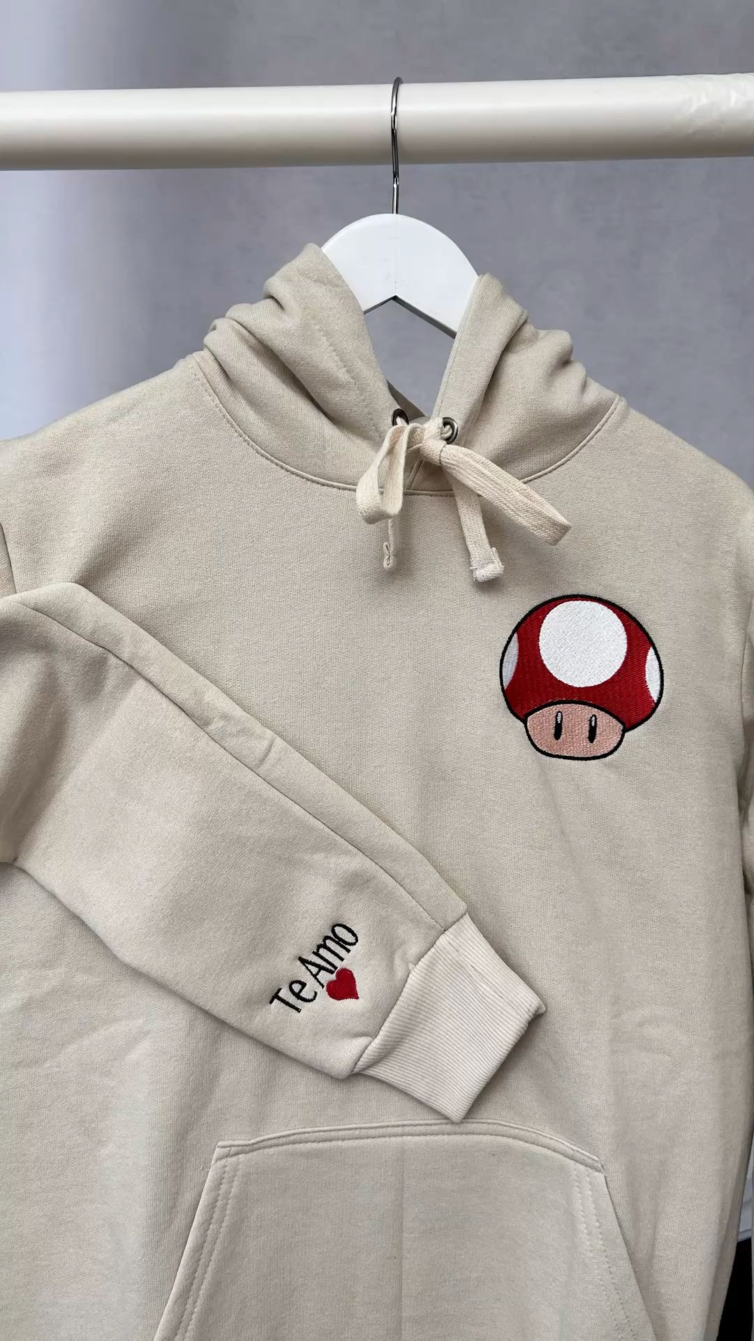 Mario Mushroom Hoodie | هودي فطر ماريو